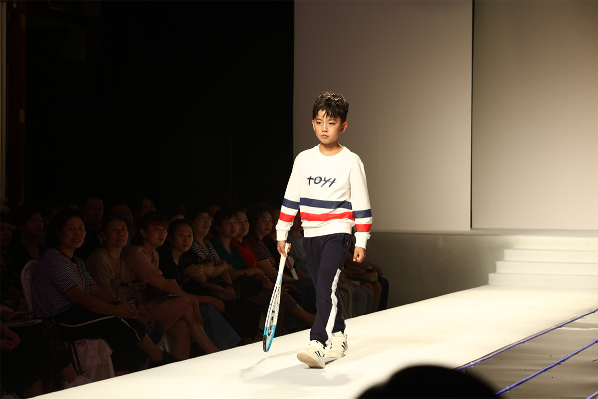 TOYI童裝品牌設(shè)計(jì)案例