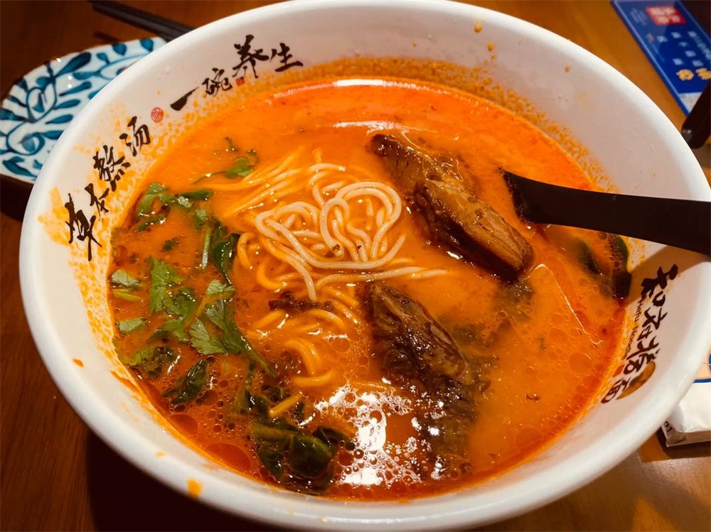 餐飲品牌營(yíng)銷策劃案例：行業(yè)趨勢(shì)與知名品牌分析